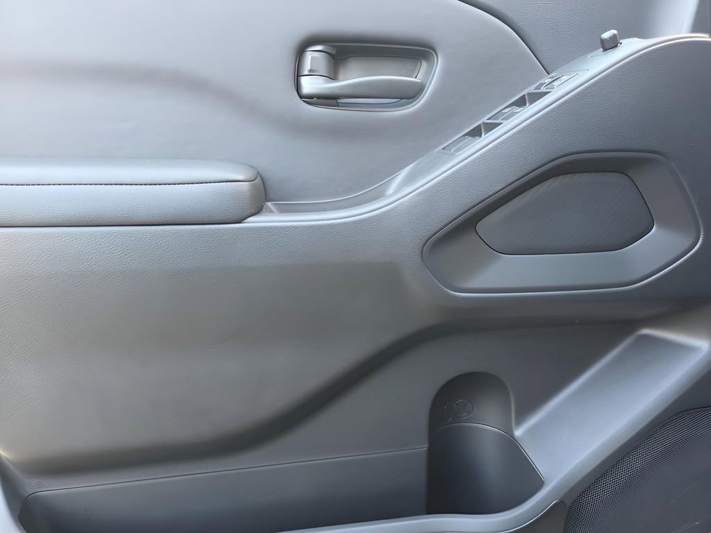 New 2026 Nissan Frontier SV w/ Tow Package image 17