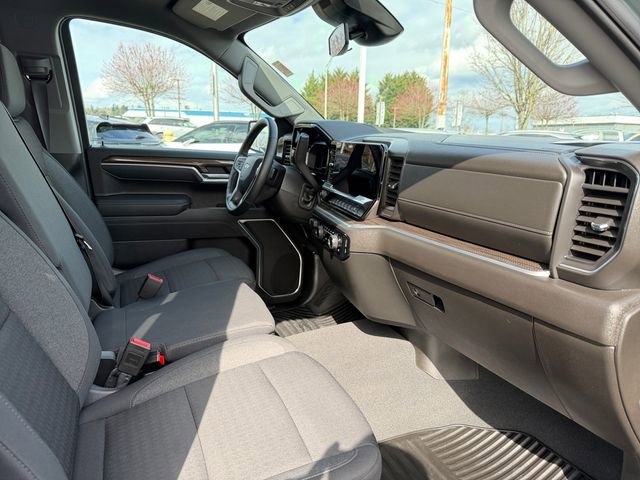 Used 2025 Chevrolet Silverado 1500 LT image 37