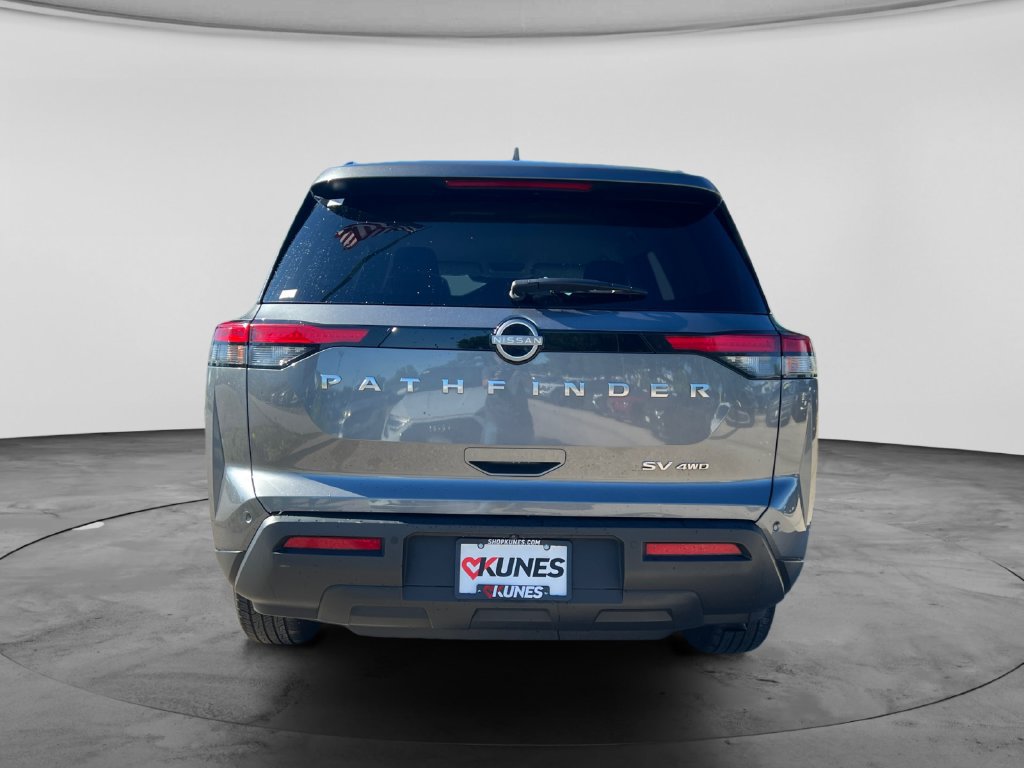 Used 2024 Nissan Pathfinder SV AWD/4WD image 6