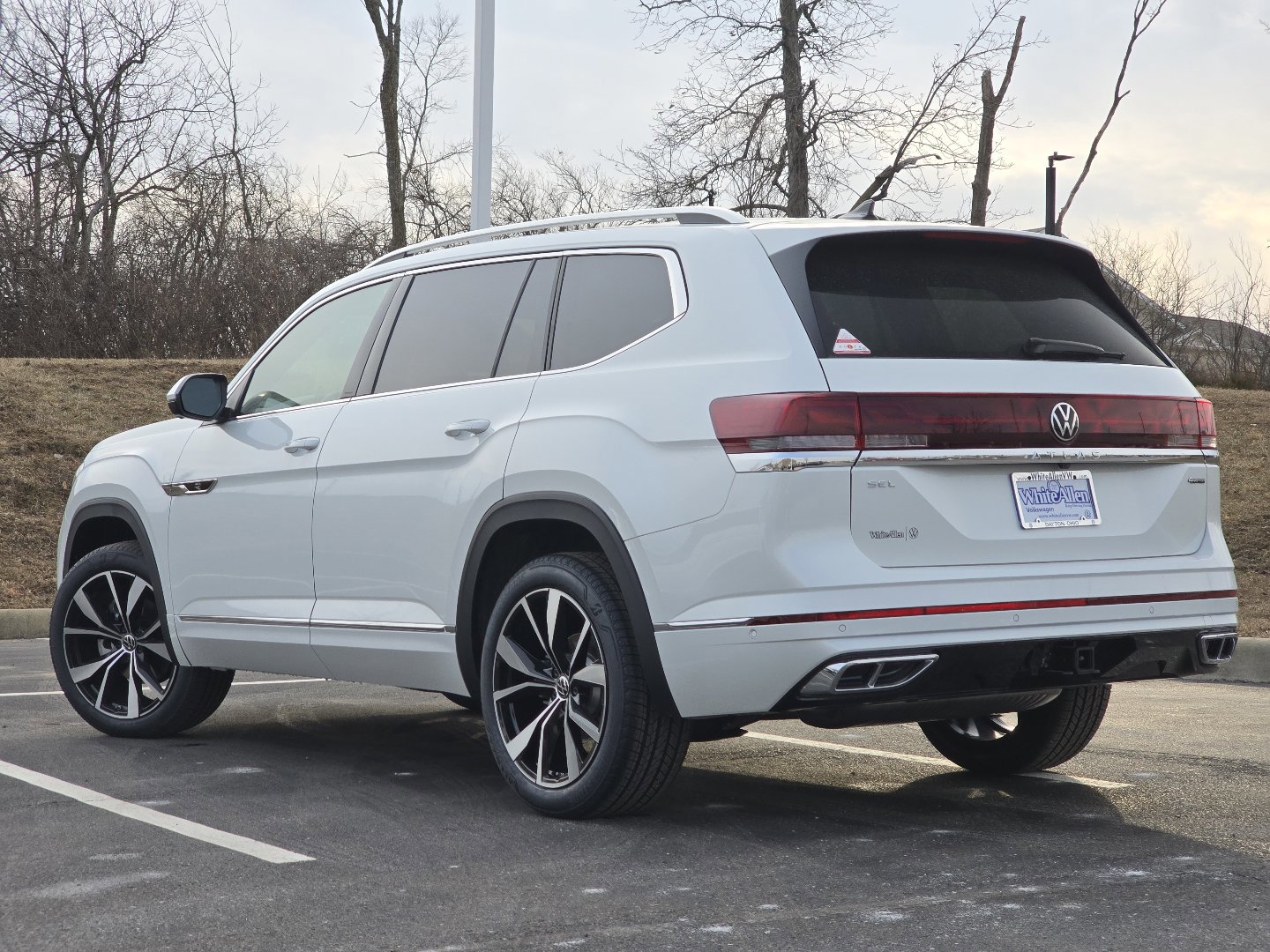 New 2026 Volkswagen Atlas SEL Premium R-Line image 11