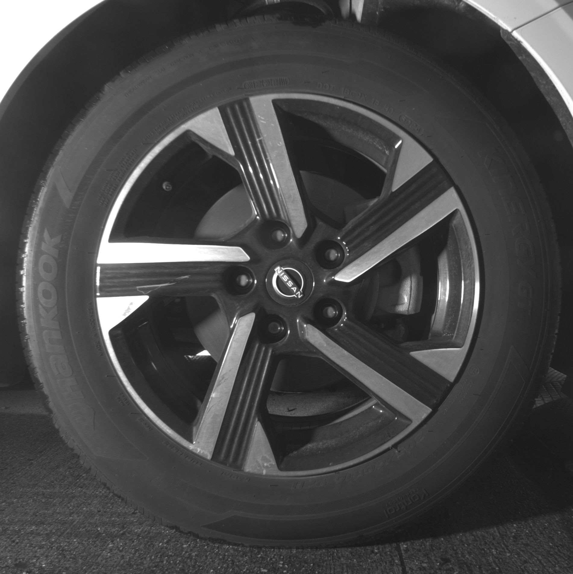 Used 2025 Nissan Sentra SV FWD image 13