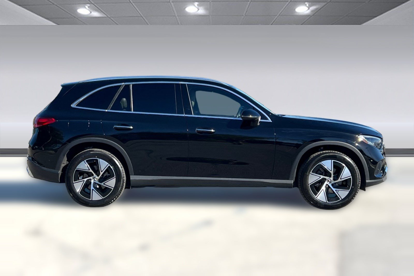 Certified 2024 Mercedes-Benz GLC 300 4MATIC image 7