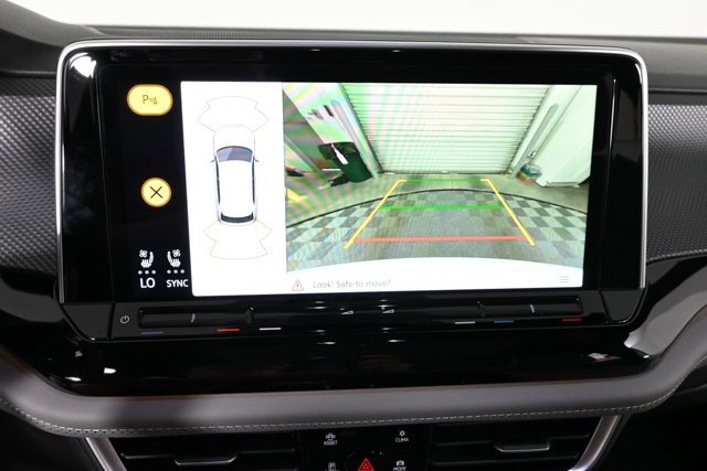 New 2026 Volkswagen Atlas Cross Sport SEL image 6