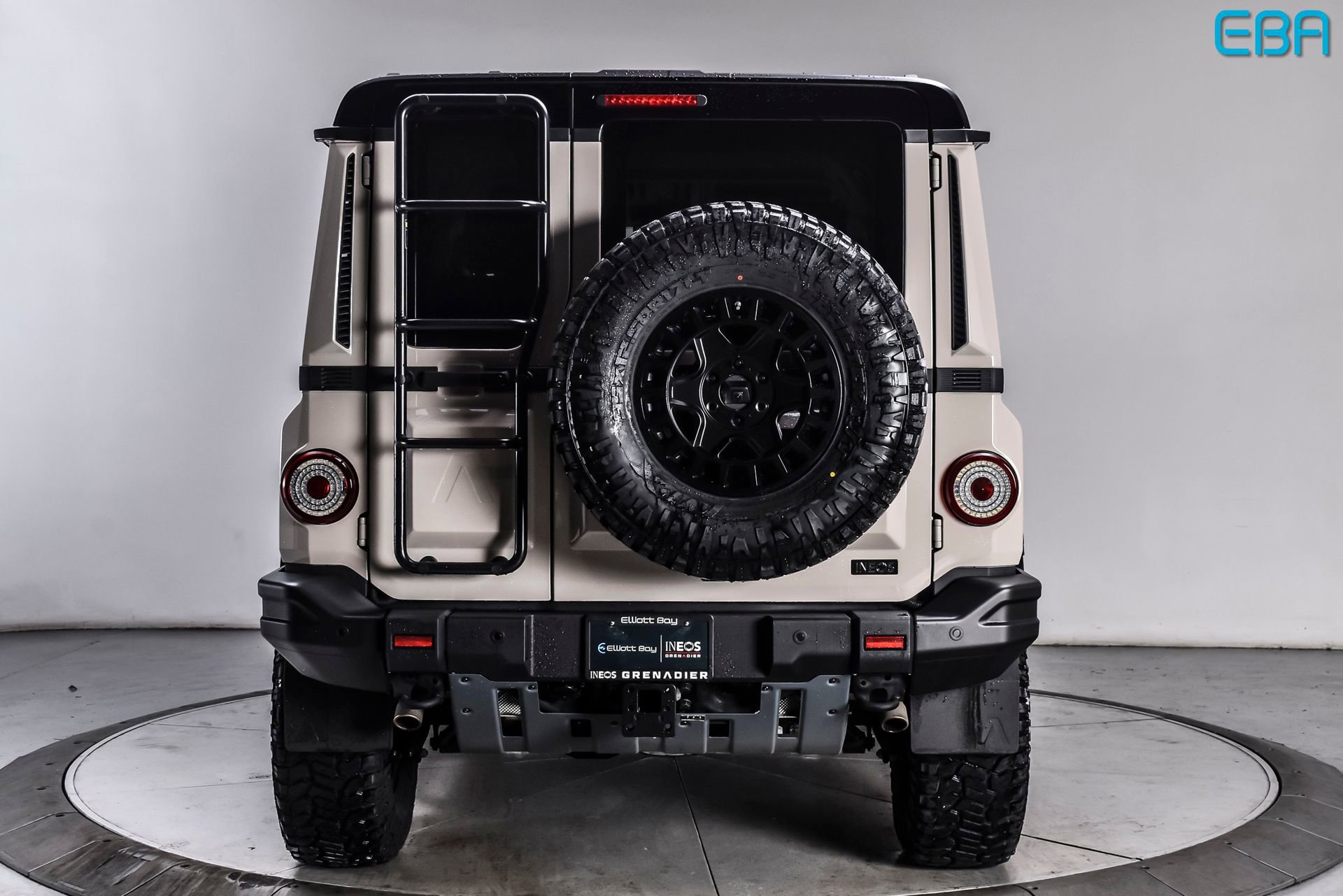 Used 2025 INEOS Grenadier Fieldmaster Edition image 5