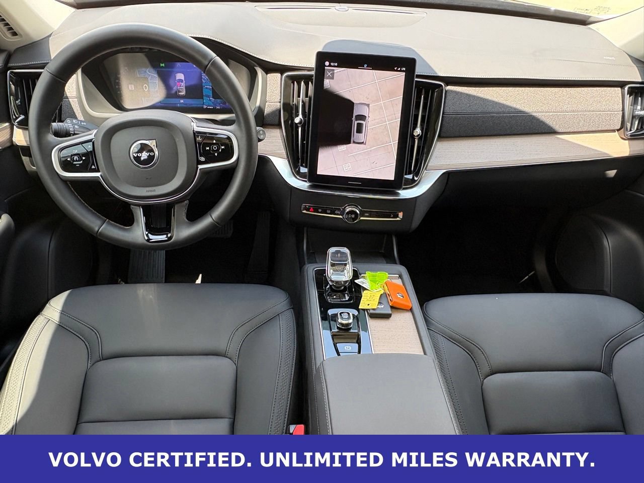 Certified 2025 Volvo XC90 B6 Plus AWD/4WD image 12