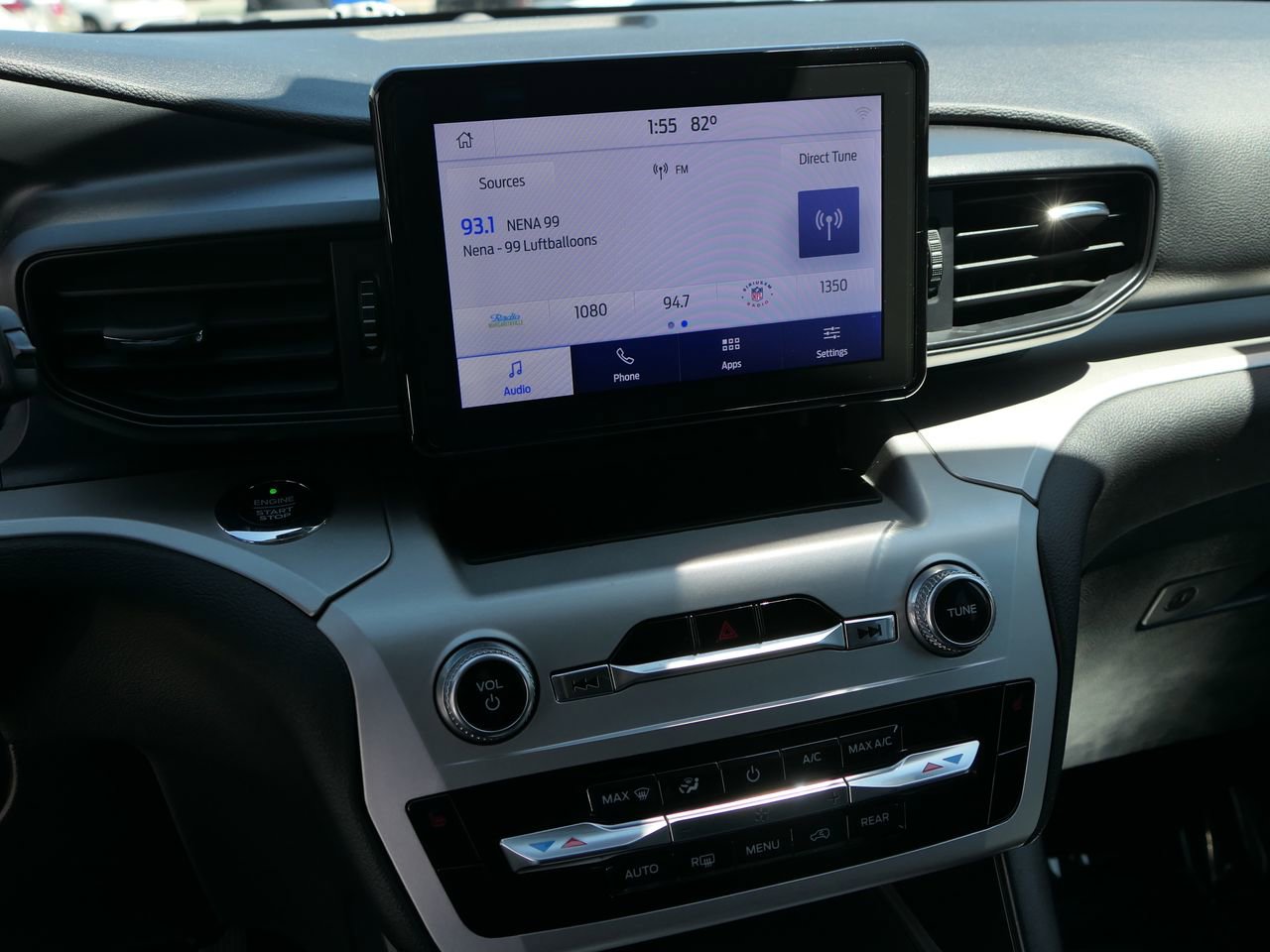 Used 2021 Ford Explorer XLT RWD image 22