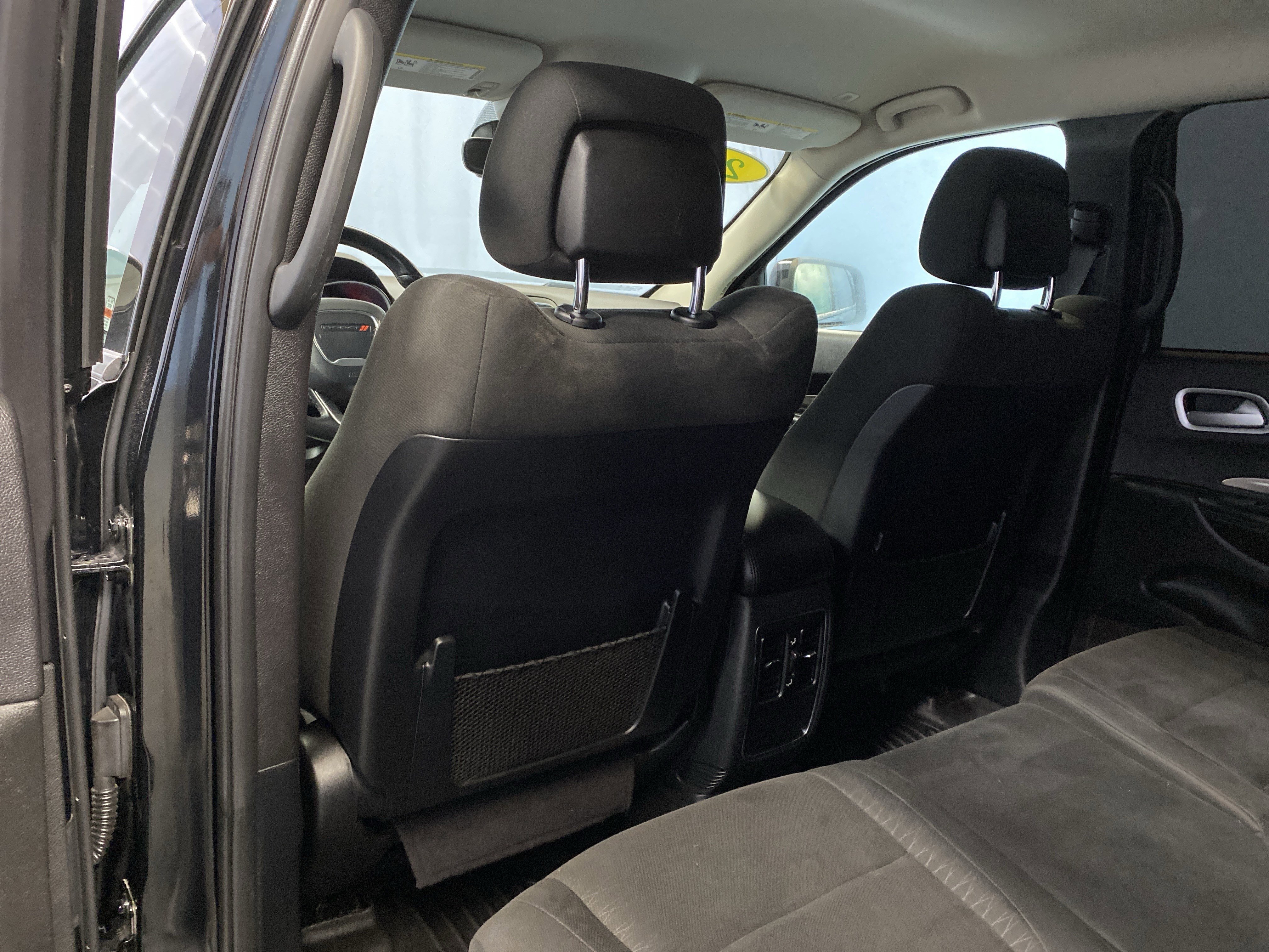 Used 2020 Dodge Durango SXT w/ 3rd Row Seating Group image 27