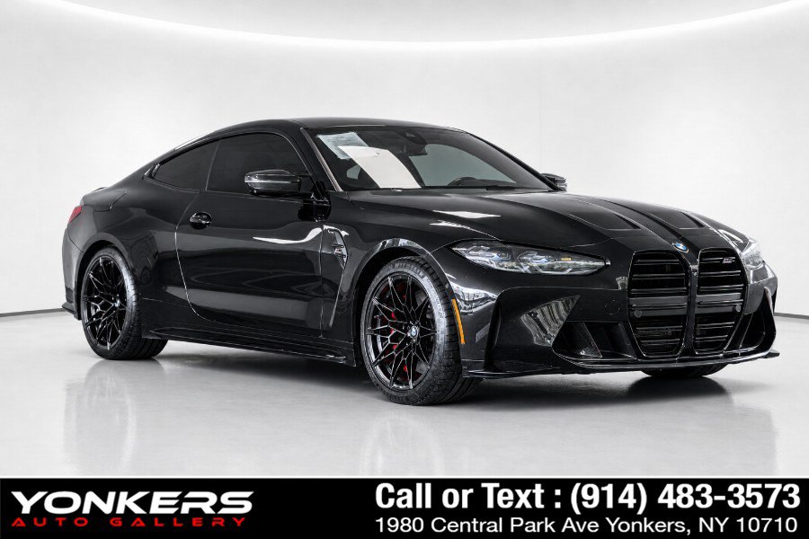Used 2021 BMW M4 Competition w/ M Carbon Exterior Package RWD image 5
