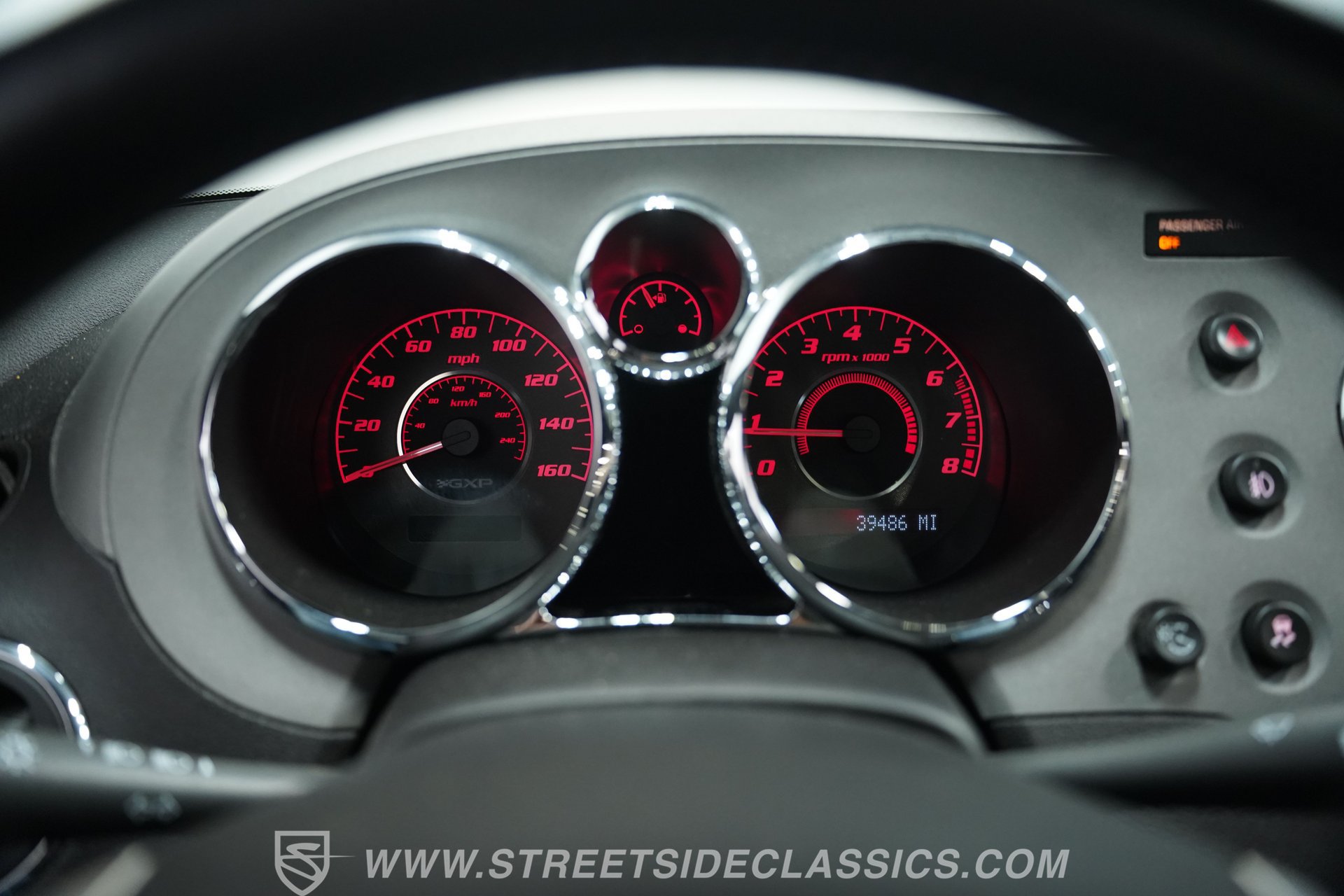 Used 2007 Pontiac Solstice GXP w/ Premium Package RWD image 39