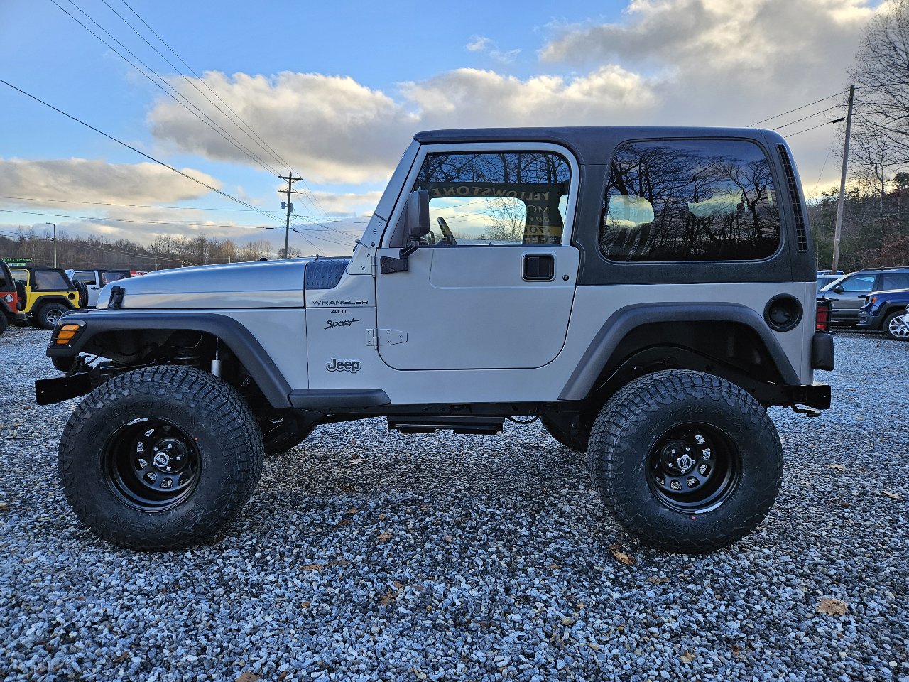 Used 2000 Jeep Wrangler Sport image 5