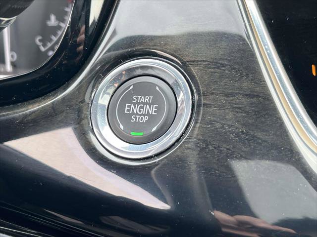 Used 2024 Cadillac XT6 Premium Luxury image 30