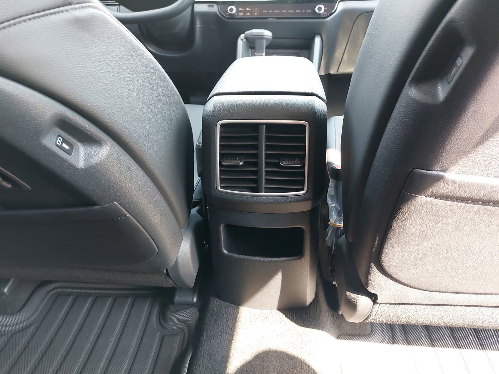 New 2026 Kia Sportage EX FWD image 13