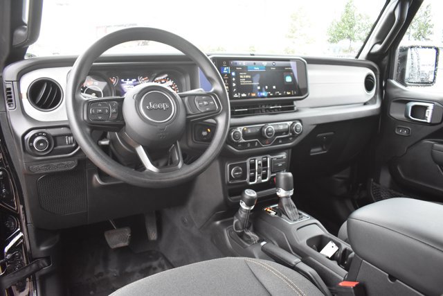 Used 2025 Jeep Wrangler Sport image 16