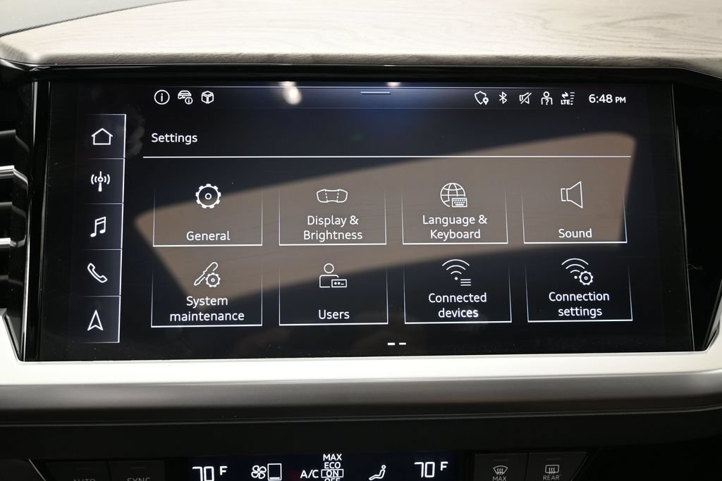 Used 2023 Audi Q4 e-tron Prestige AWD/4WD image 24