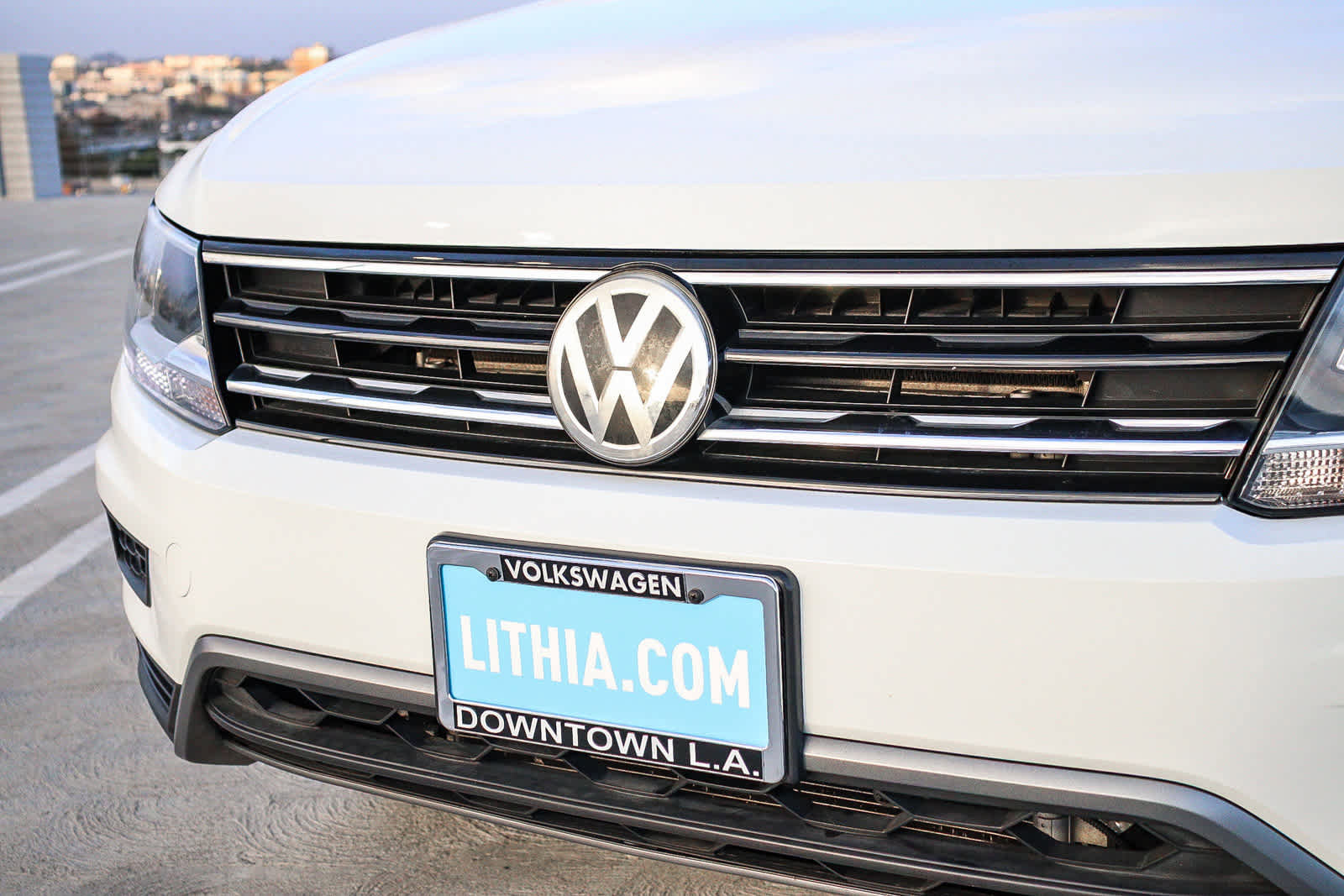 Used 2018 Volkswagen Tiguan SE image 5