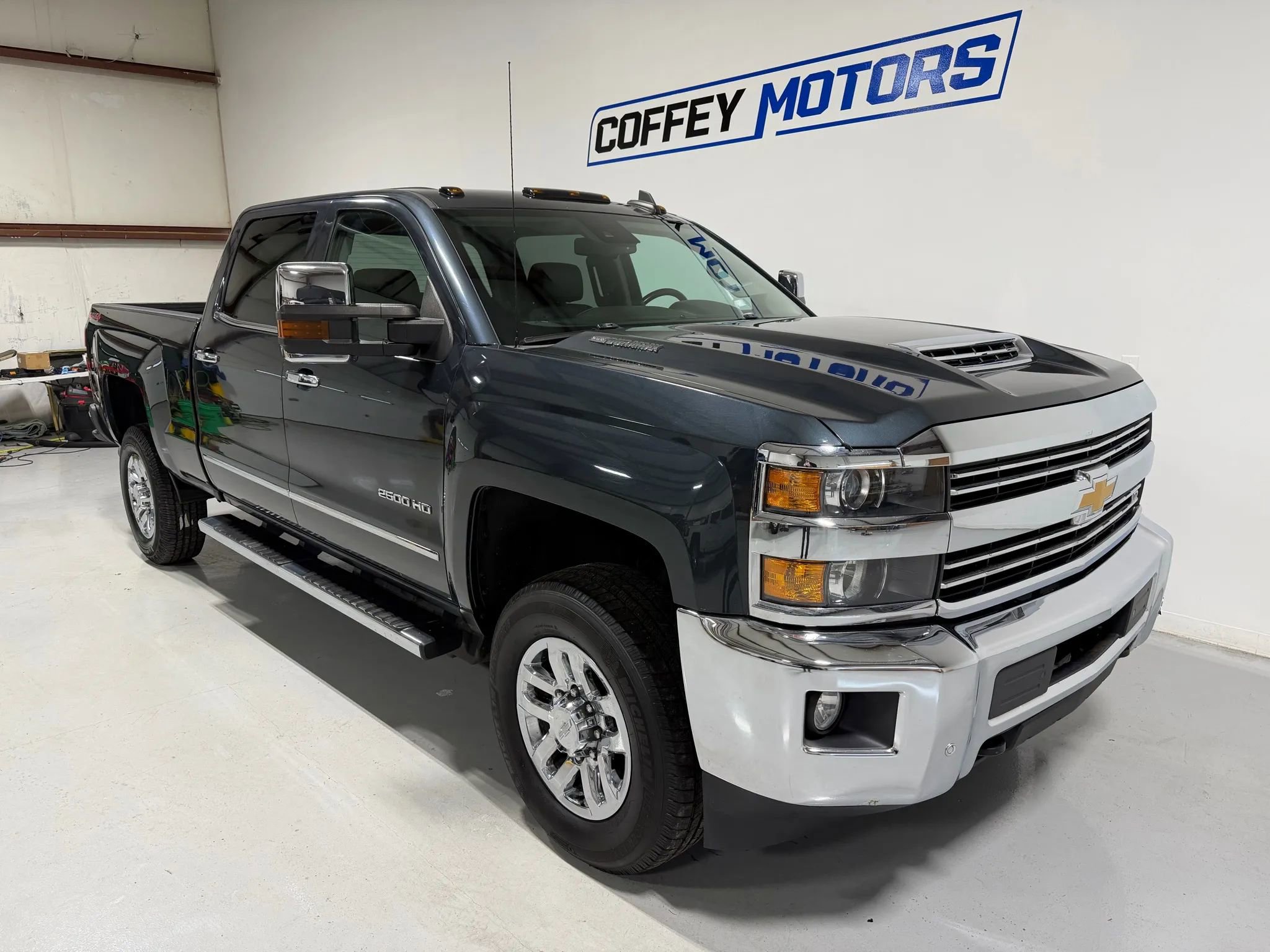 Used 2017 Chevrolet Silverado 2500 LTZ w/ Duramax Plus Package image 8