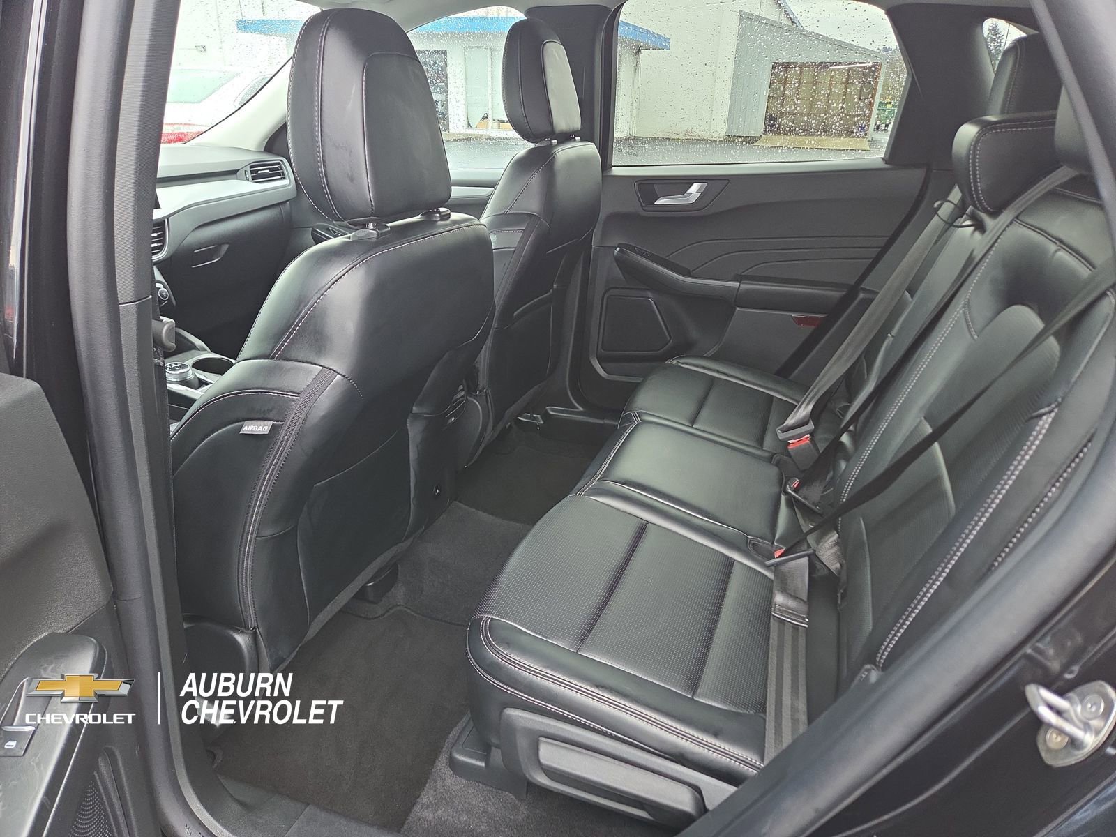Used 2025 Ford Escape Platinum AWD/4WD image 22