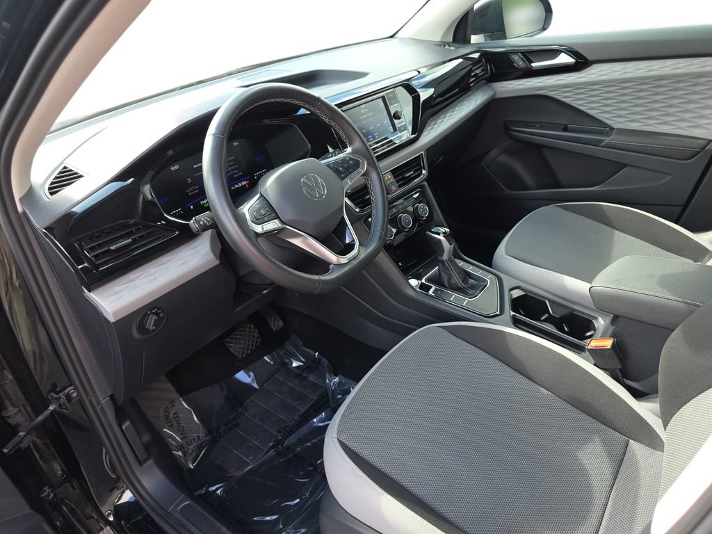 Used 2024 Volkswagen Taos S FWD image 16
