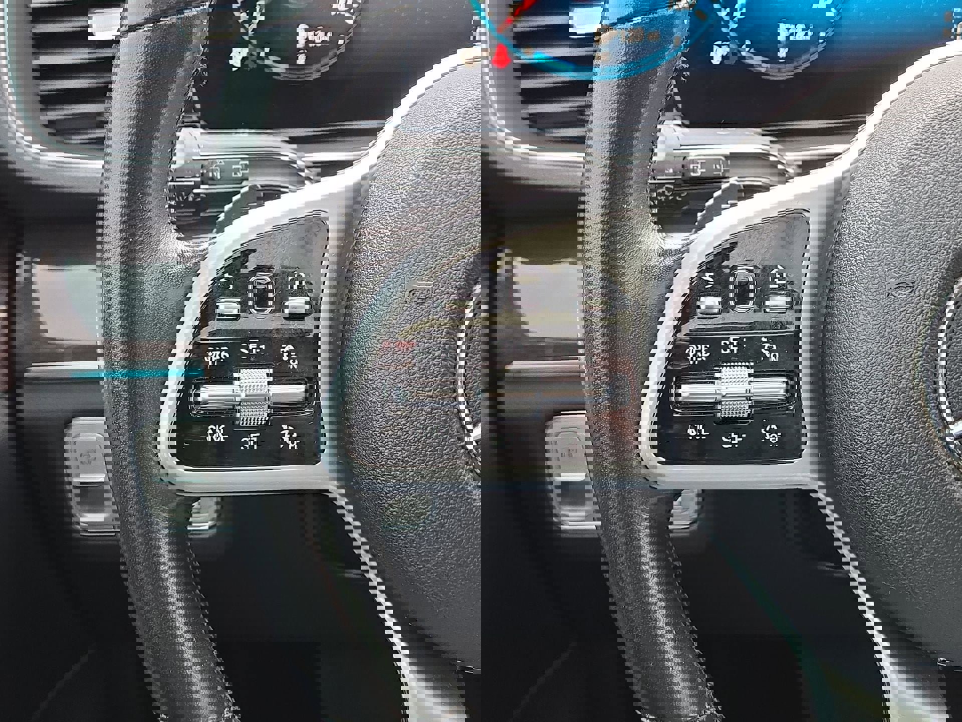 Used 2021 Mercedes-Benz GLE 350 4MATIC image 21