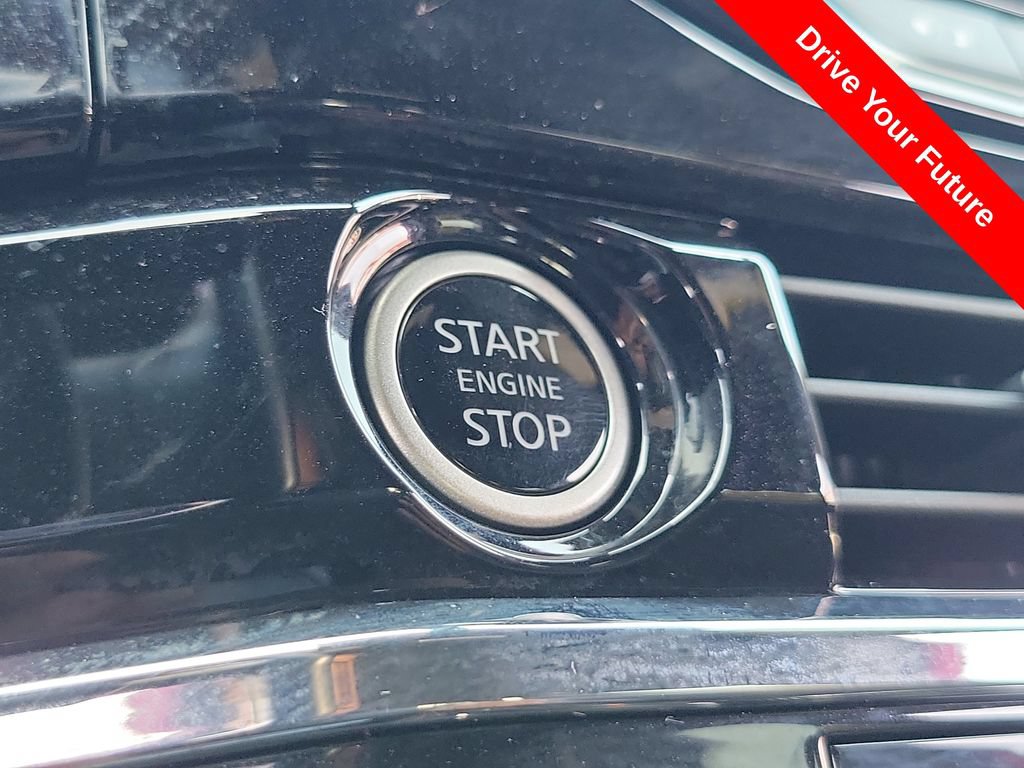 Used 2024 Nissan Pathfinder Rock Creek AWD/4WD image 9
