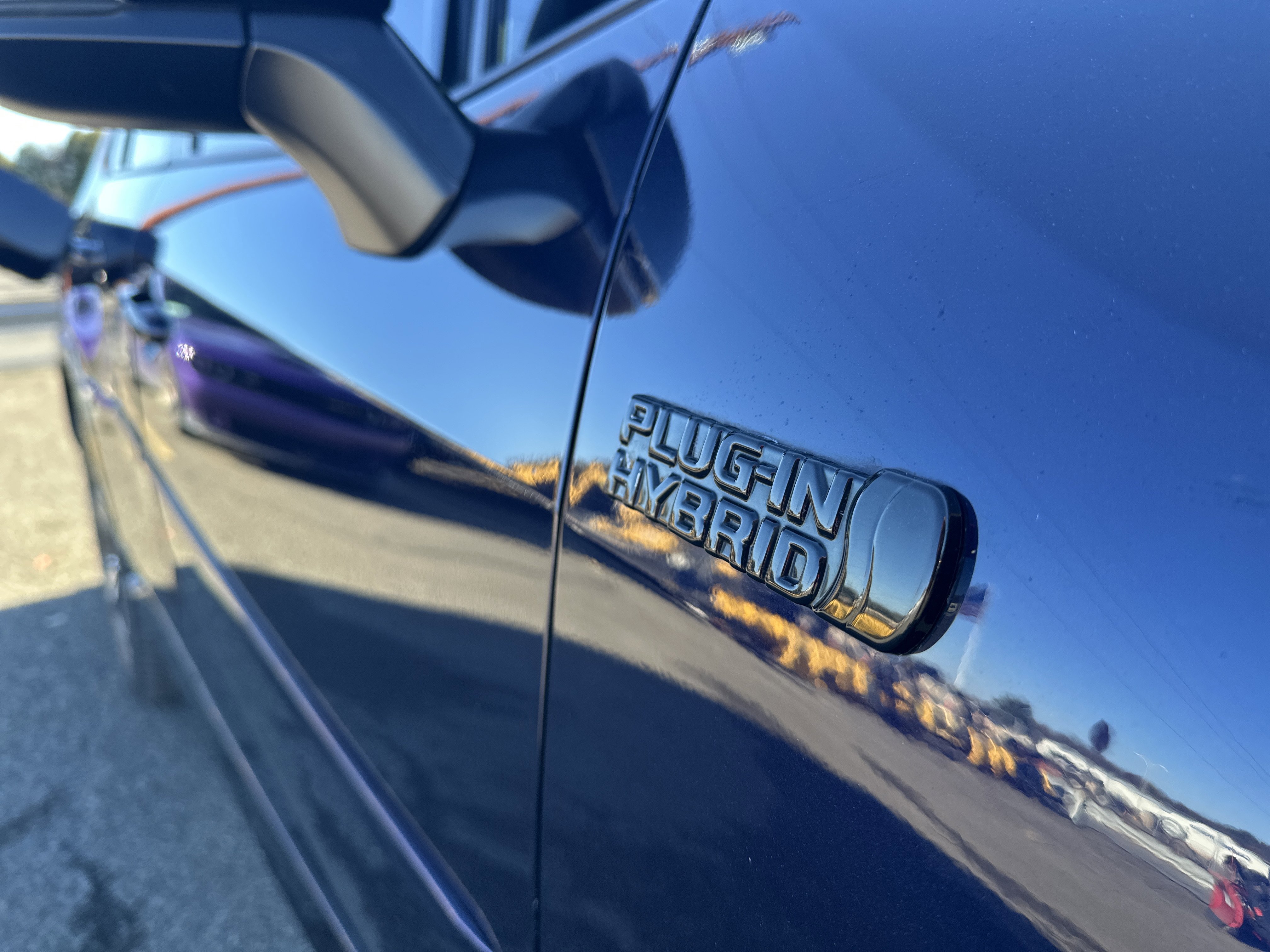 Used 2022 Toyota RAV4 XSE image 11