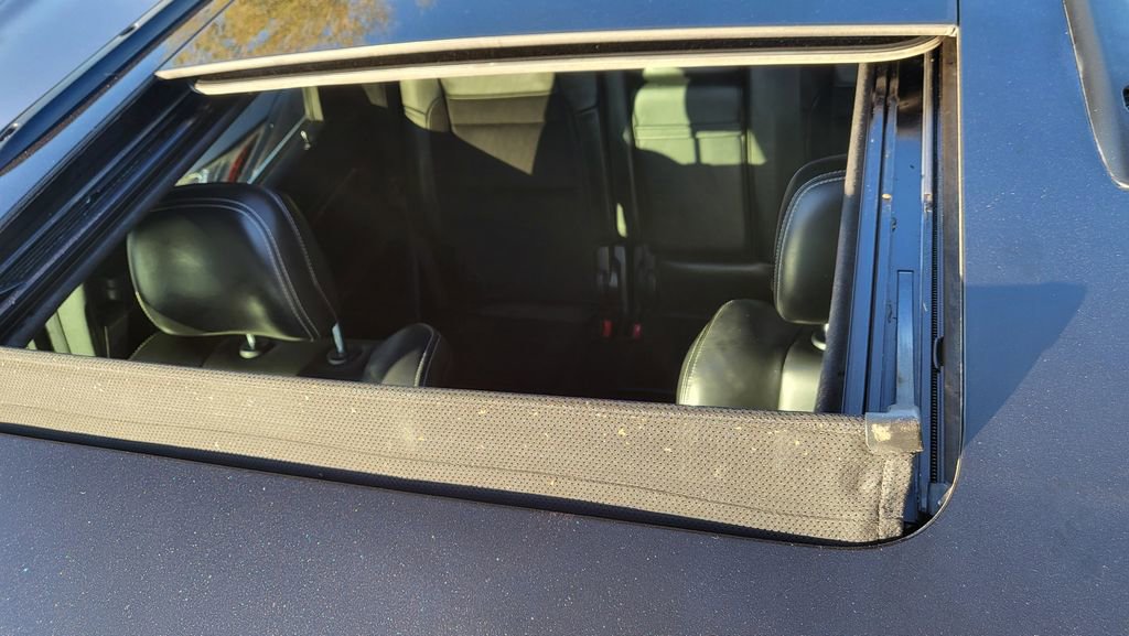 Used 2015 Jeep Grand Cherokee SRT w/ Trailer Tow Group IV image 40