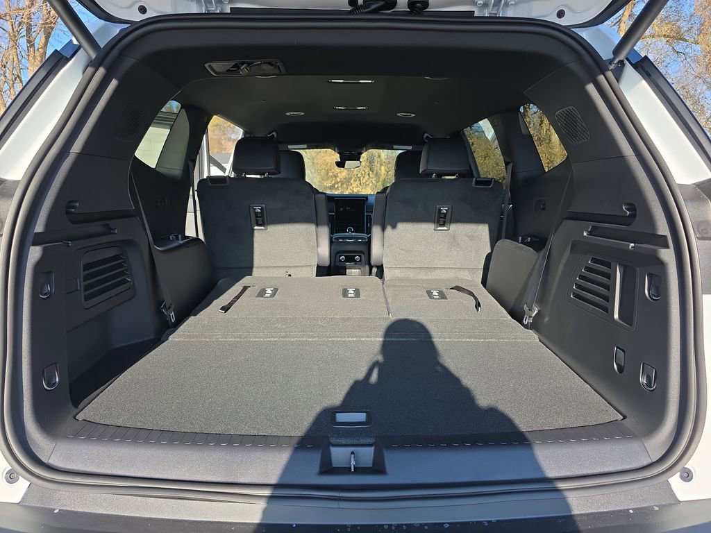 New 2026 GMC Acadia Elevation w/ Black Edition image 14