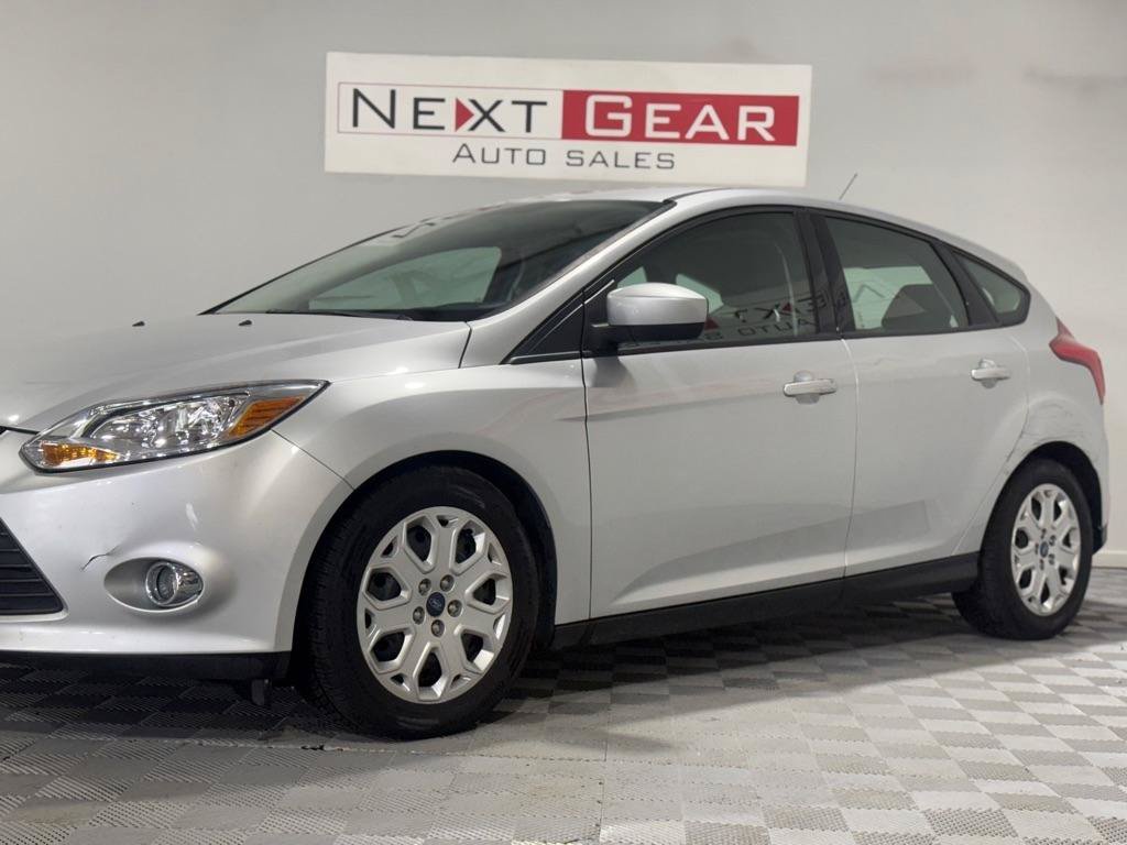 Used 2012 Ford Focus SE FWD image 3
