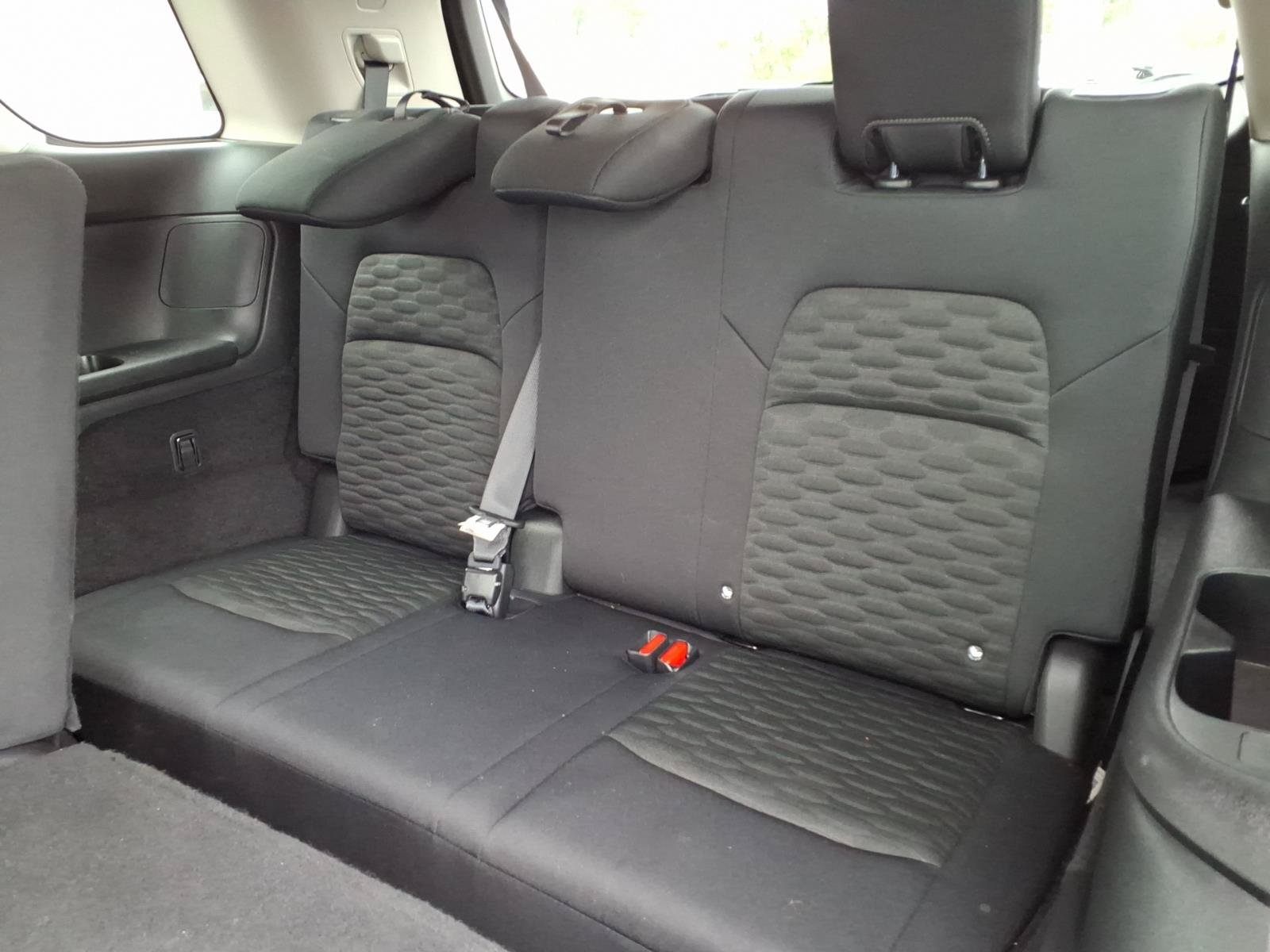 Used 2022 Nissan Pathfinder SV AWD/4WD image 27