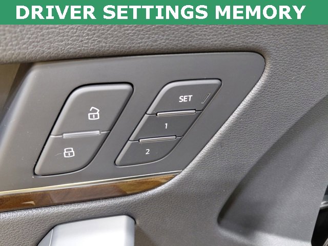 Used 2019 Audi Q5 Prestige image 11