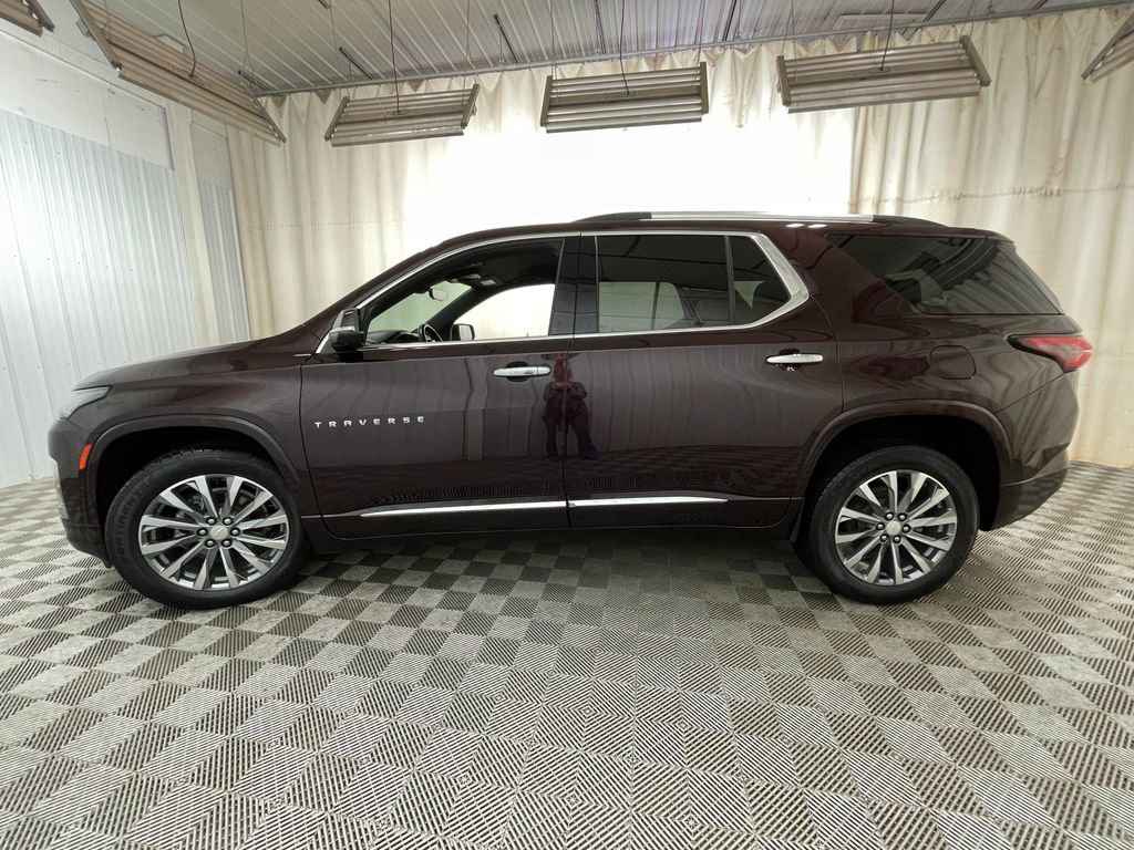 Used 2023 Chevrolet Traverse Premier w/ LPO, Floor Liner Package AWD/4WD image 20