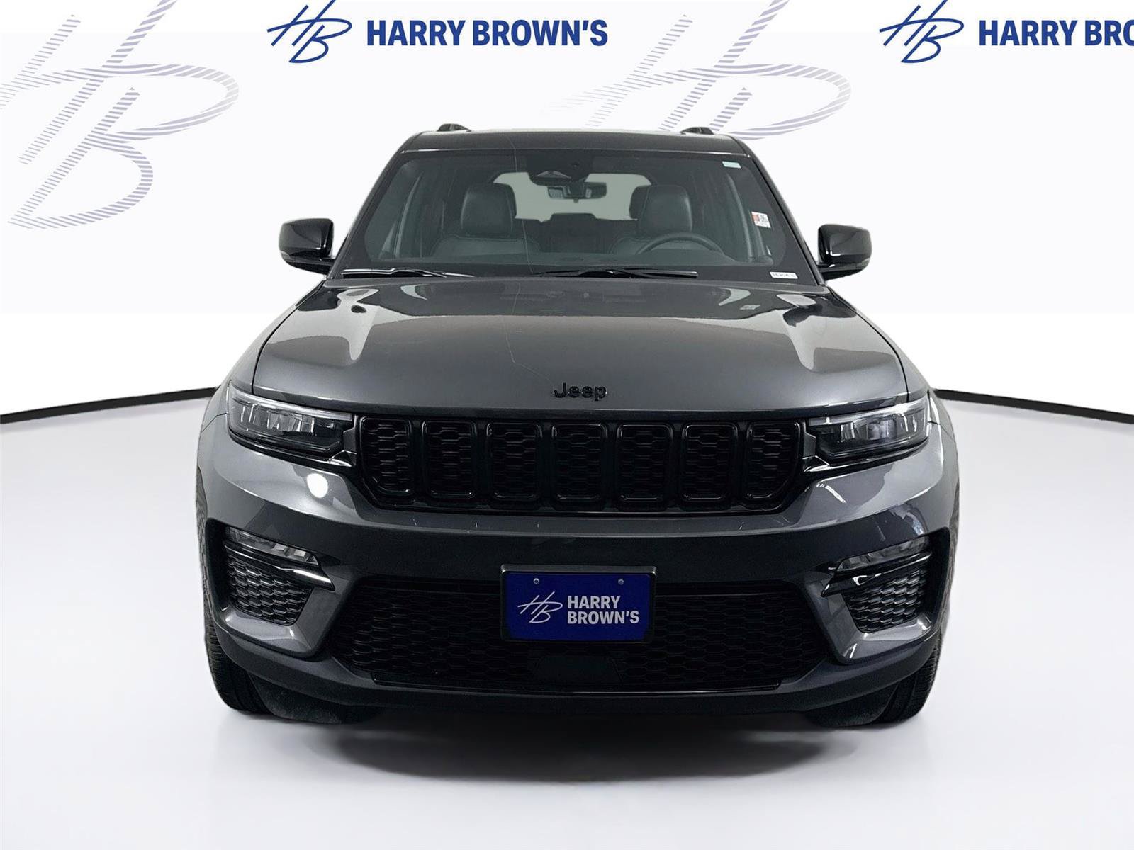 Used 2025 Jeep Grand Cherokee Limited w/ Black Appearance Package AWD/4WD image 5