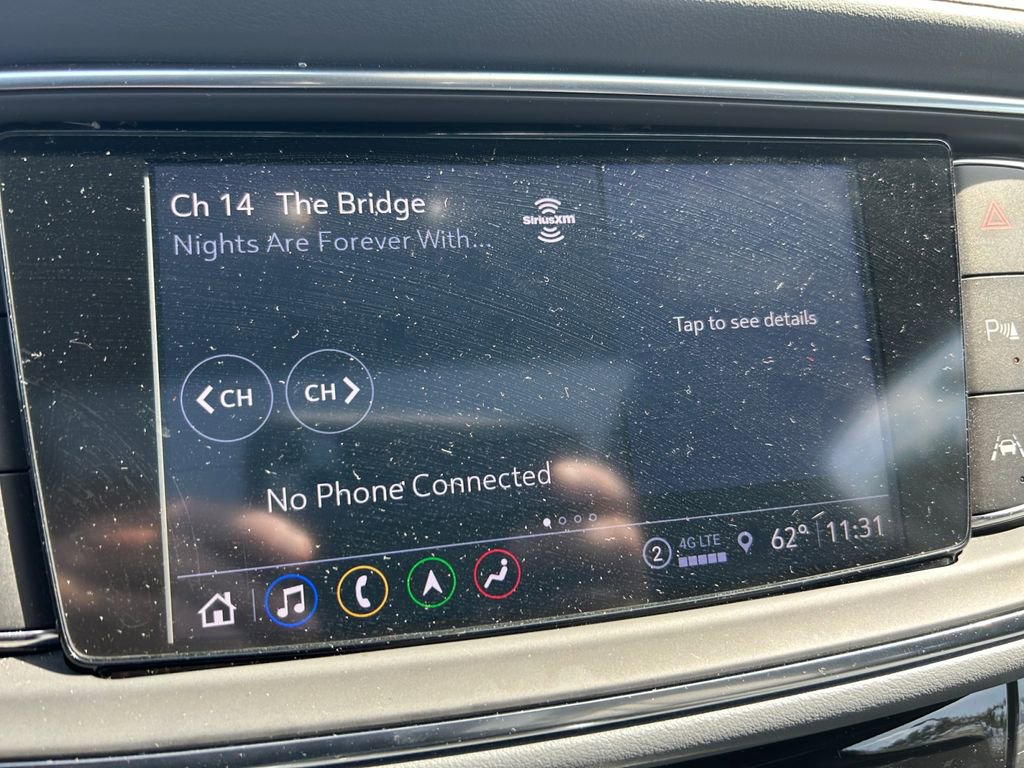 Used 2024 Buick Enclave Premium w/ Experience Buick Package image 19