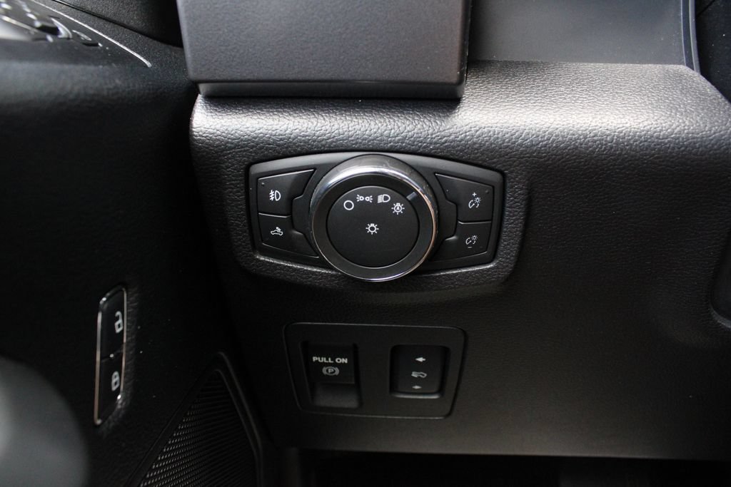 Used 2016 Ford F150 XLT w/ Equipment Group 301A Mid AWD/4WD image 8