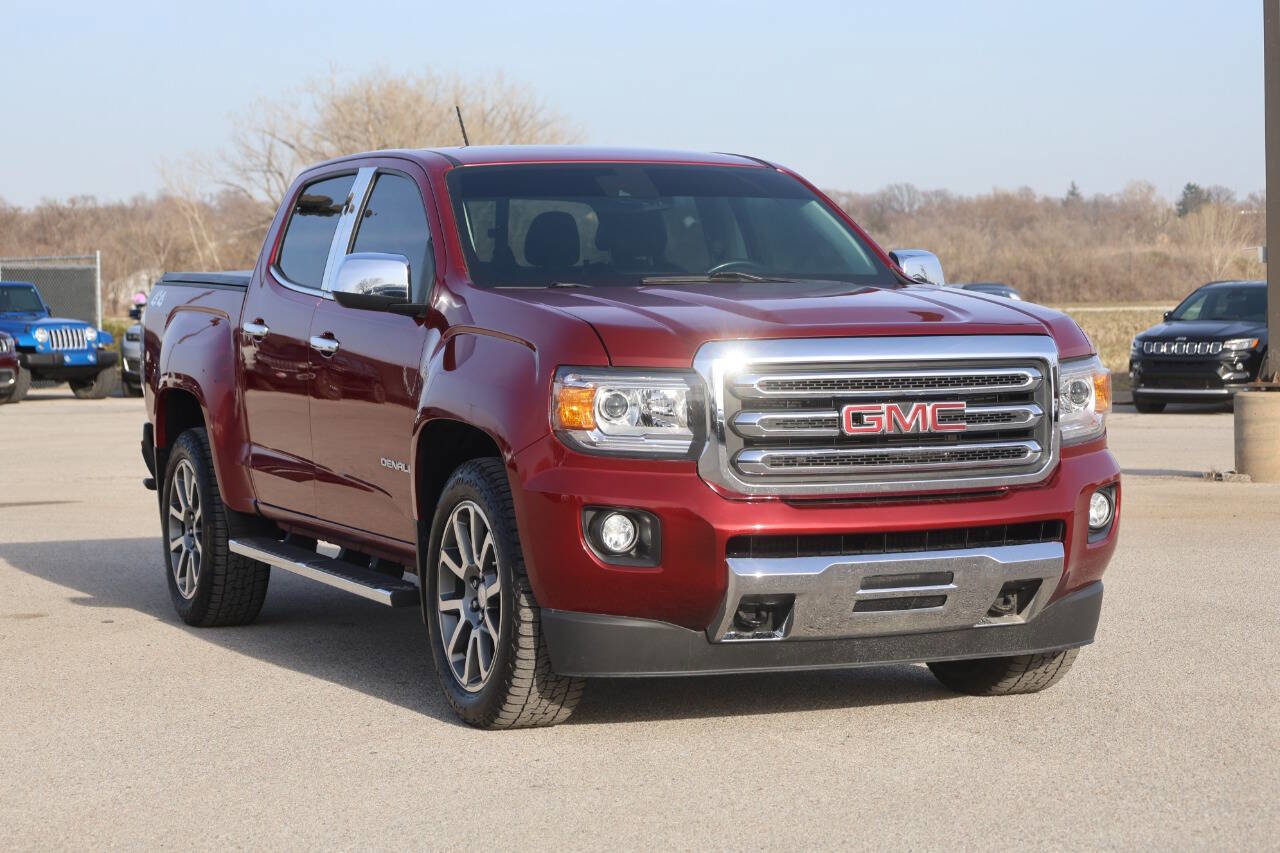 Used 2019 GMC Canyon Denali image 4