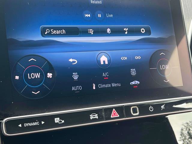 Used 2025 Mercedes-Benz C 300 4MATIC Sedan image 18