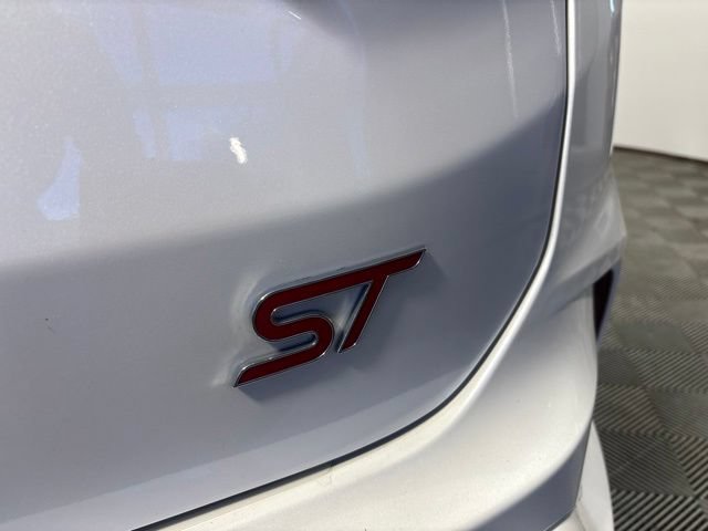 Used 2019 Ford Edge ST w/ Equipment Group 401A AWD/4WD image 8