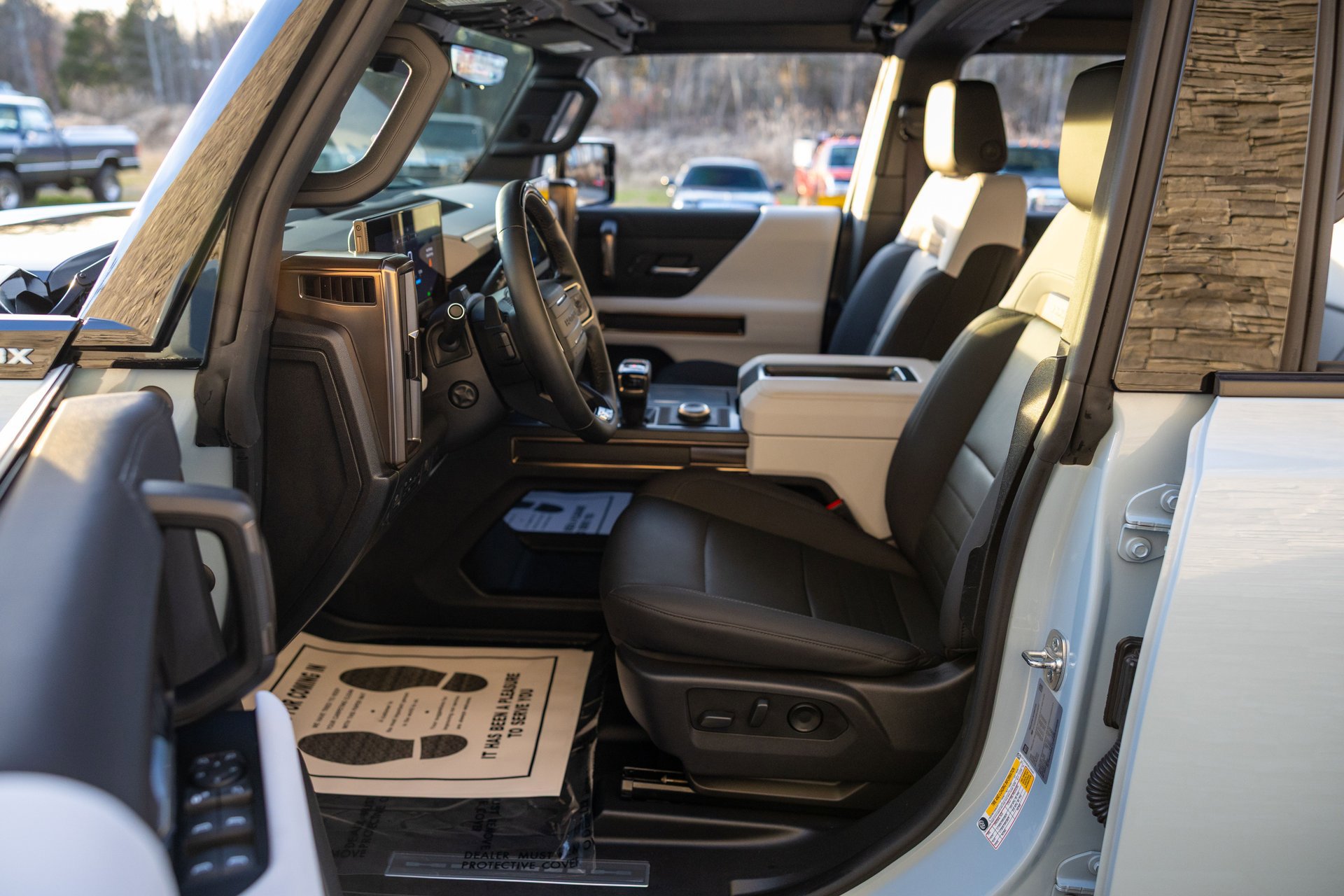 Used 2024 GMC Hummer EV 3X w/ Extreme Off-Road Package image 33