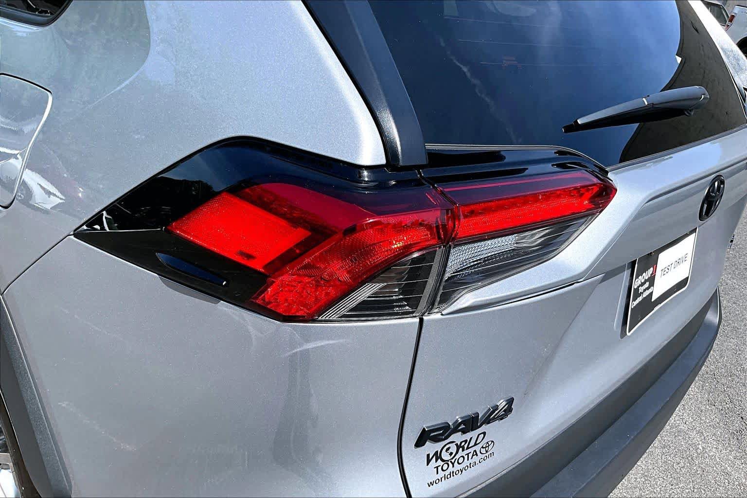 Used 2024 Toyota RAV4 XLE Premium FWD image 29