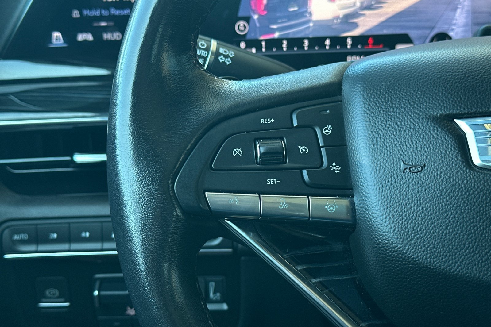 Used 2023 Cadillac Escalade Sport AWD/4WD image 32