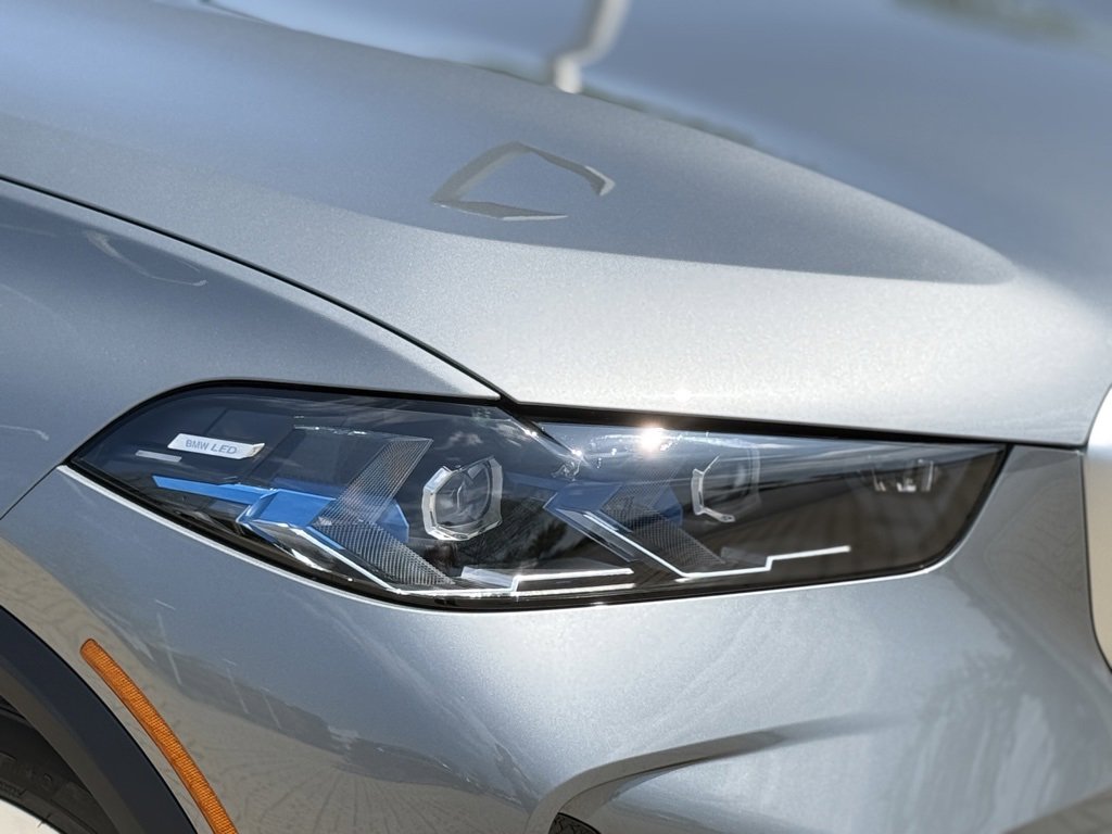 Used 2026 BMW X5 xDrive50e w/ Climate Comfort Package video 2