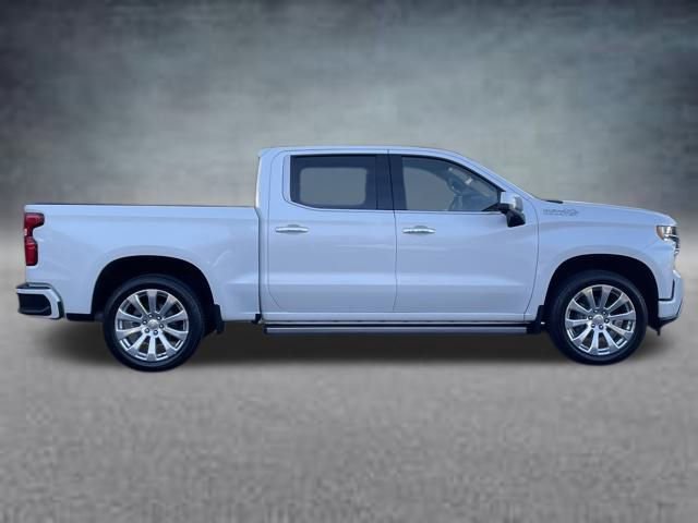 Used 2022 Chevrolet Silverado 1500 High Country w/ Technology Package image 4