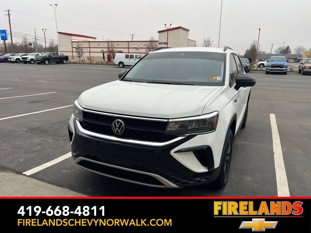 Used 2024 Volkswagen Taos S image 16