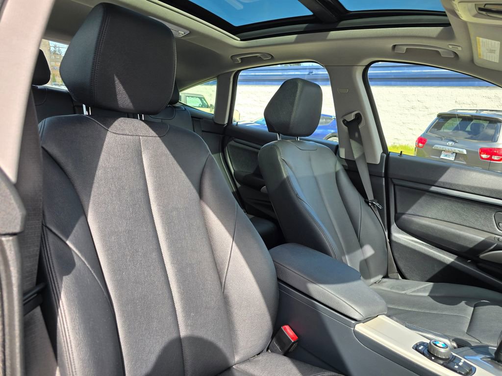 Used 2014 BMW 328i Gran Turismo xDrive image 12