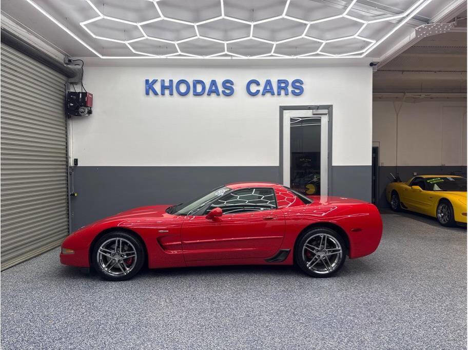 Used 2003 Chevrolet Corvette Z06 w/ Memory Package, 3 Drivers RWD image 1
