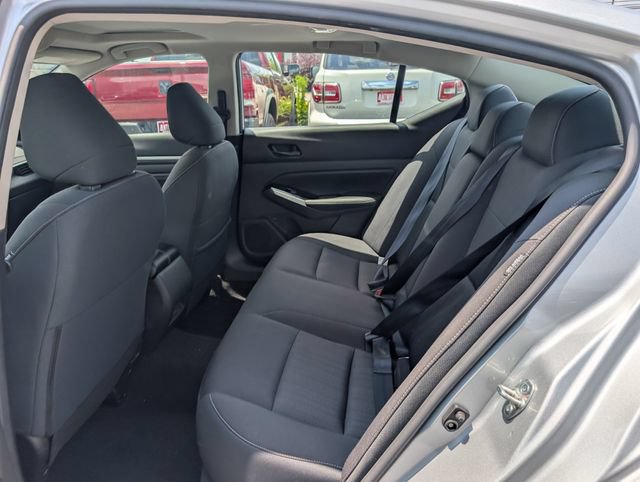 Used 2023 Nissan Altima 2.5 SV w/ SV Premium Package FWD image 14