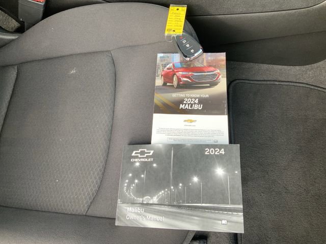 Used 2024 Chevrolet Malibu LS image 17