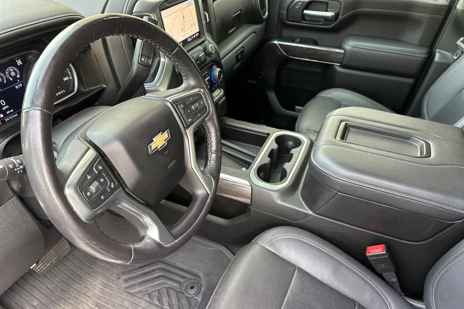 Used 2022 Chevrolet Silverado 2500 LTZ w/ LTZ Premium Package AWD/4WD image 10