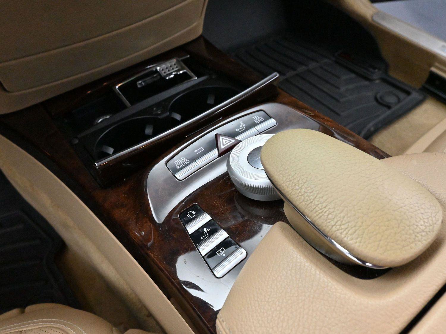 Used 2012 Mercedes-Benz S 550 4MATIC image 23