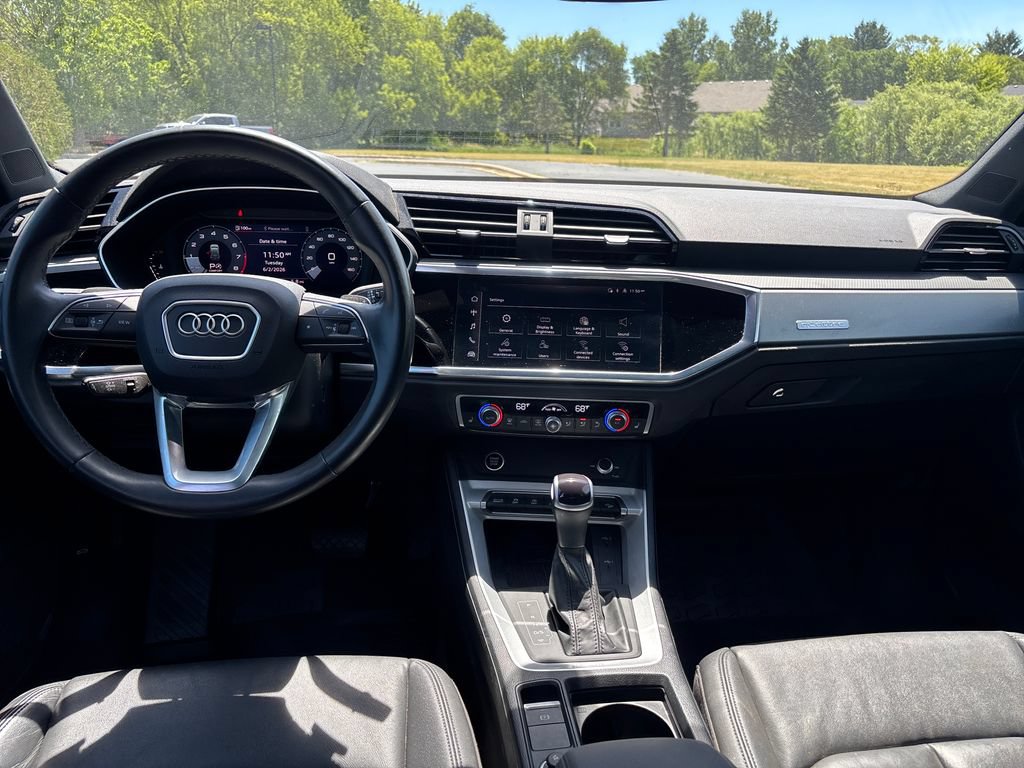 Used 2023 Audi Q3 2.0T Premium Plus AWD/4WD image 10